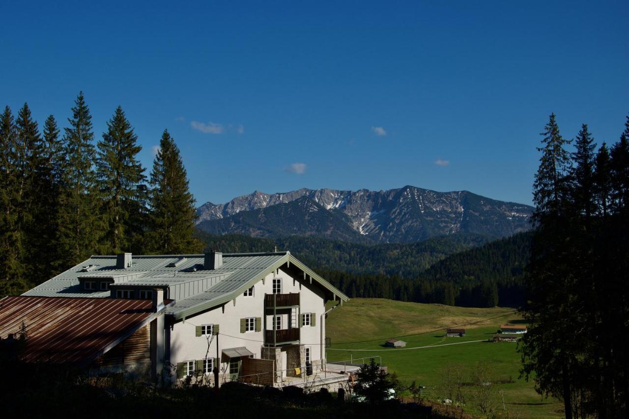 Spitzing Lodge Ferienwohnungen - Wanderparadies In Den Bergen Spitzingsee Exterior photo