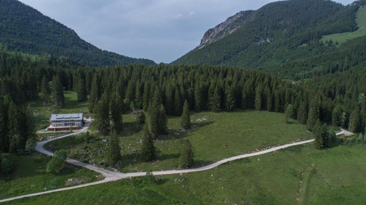 Spitzing Lodge Ferienwohnungen - Wanderparadies In Den Bergen Spitzingsee Exterior photo